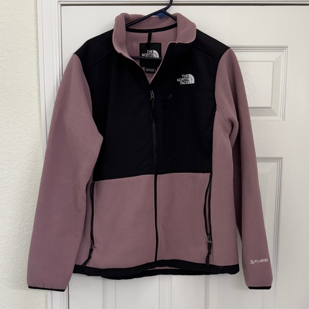 The North Face Black Denali Women’s Jacket